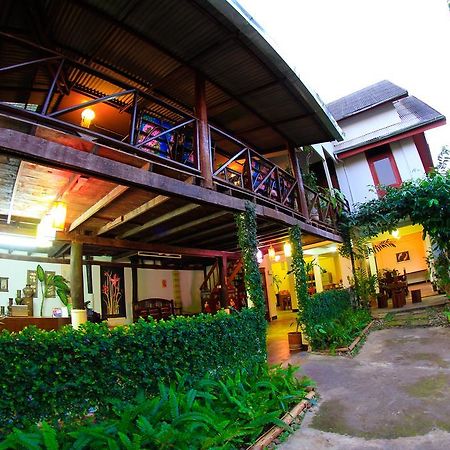 Baan Saleepai Hotell Exteriör bild