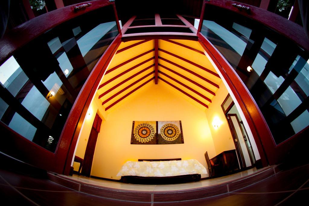 Baan Saleepai Hotell Rum bild