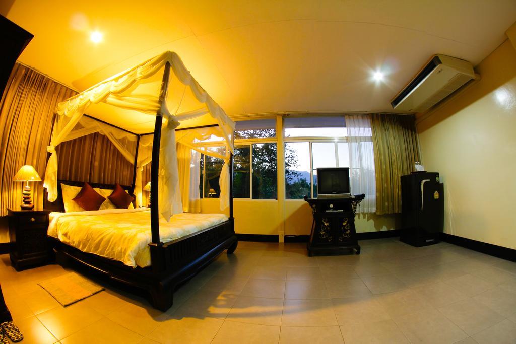 Baan Saleepai Hotell Exteriör bild