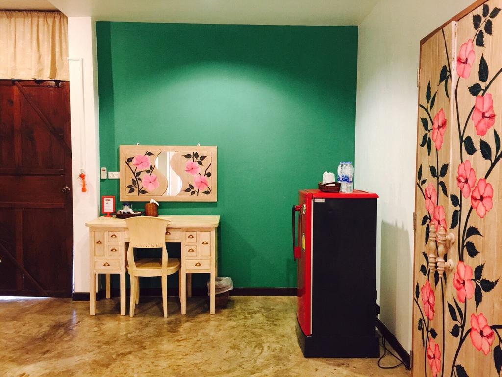 Baan Saleepai Hotell Exteriör bild