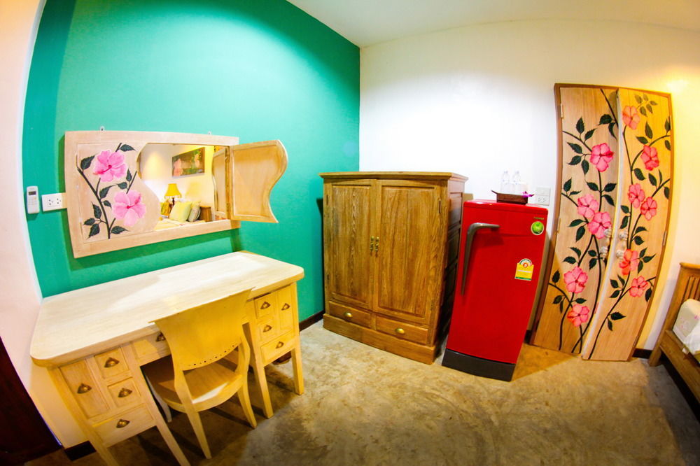 Baan Saleepai Hotell Exteriör bild